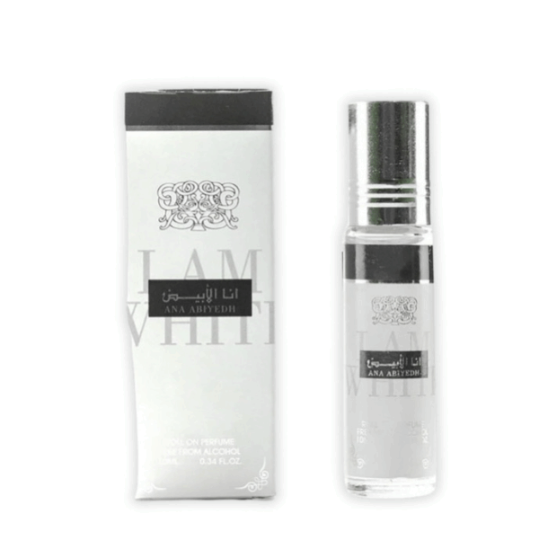 Botella de serum facial I AM junto a su caja, ideal para el cuidado de la piel y la hidratación.